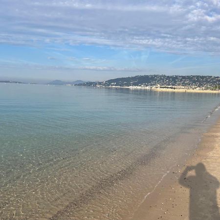 Grand Studio 7 Minutes De La Plage Et Climatise Sur Juan Les Pins Antibes Zewnętrze zdjęcie