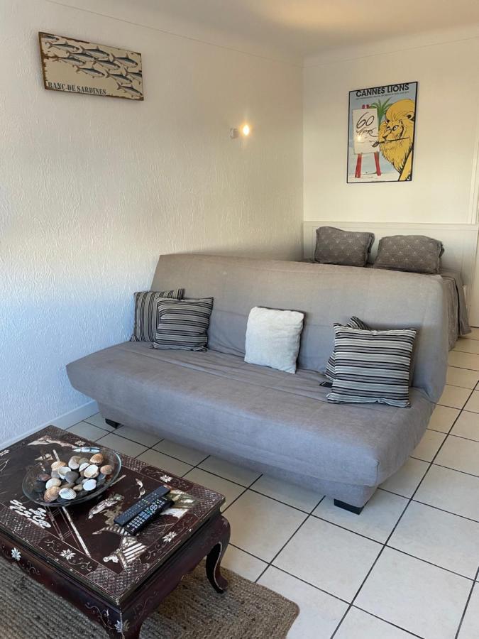 Grand Studio 7 Minutes De La Plage Et Climatise Sur Juan Les Pins Antibes Zewnętrze zdjęcie